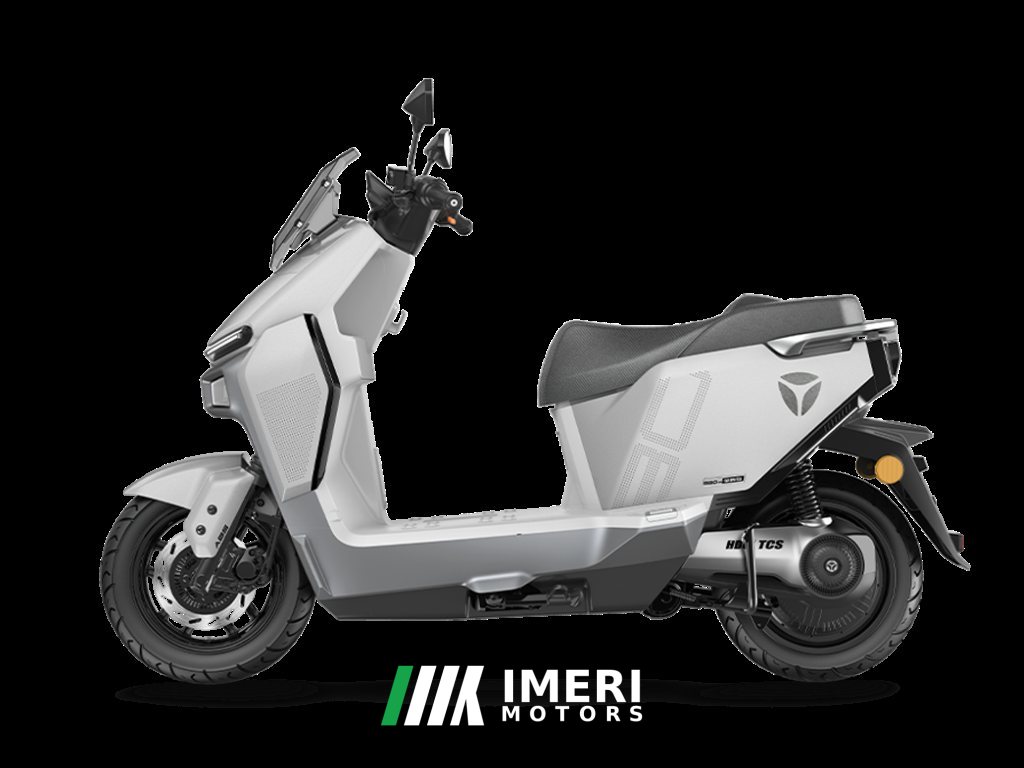Yadea S80 - мотоцикл из Китая