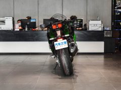 Kawasaki Ninja H2 SX 1000 cc - фото 6