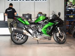 Kawasaki Ninja H2 SX 1000 cc - фото 8