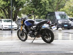 Triumph Speed 400 - фото 3