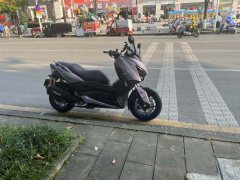 Yamaha XMAX 300 cc - фото 7
