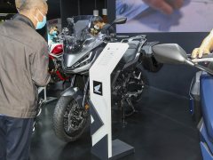 Honda NT1100 - фото 9