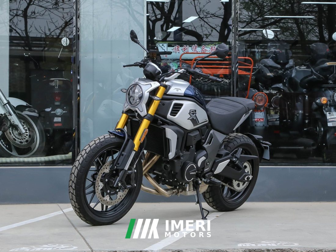CFMOTO 700CL-X - мотоцикл из Китая