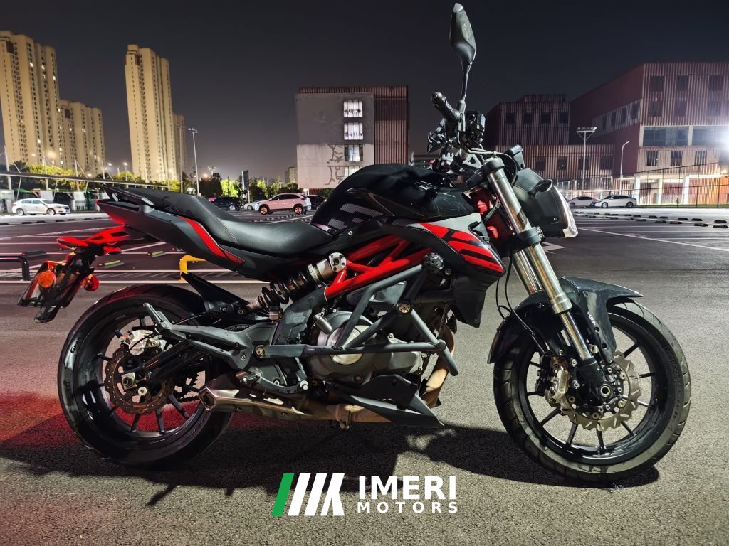 2021 Benelli BN302S 300 cc