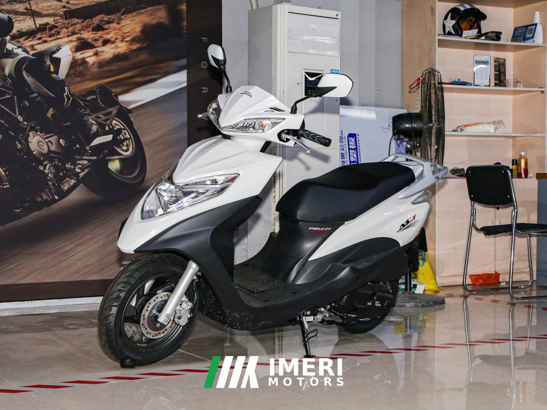 Sundiro Honda NS125T - мотоцикл из Китая
