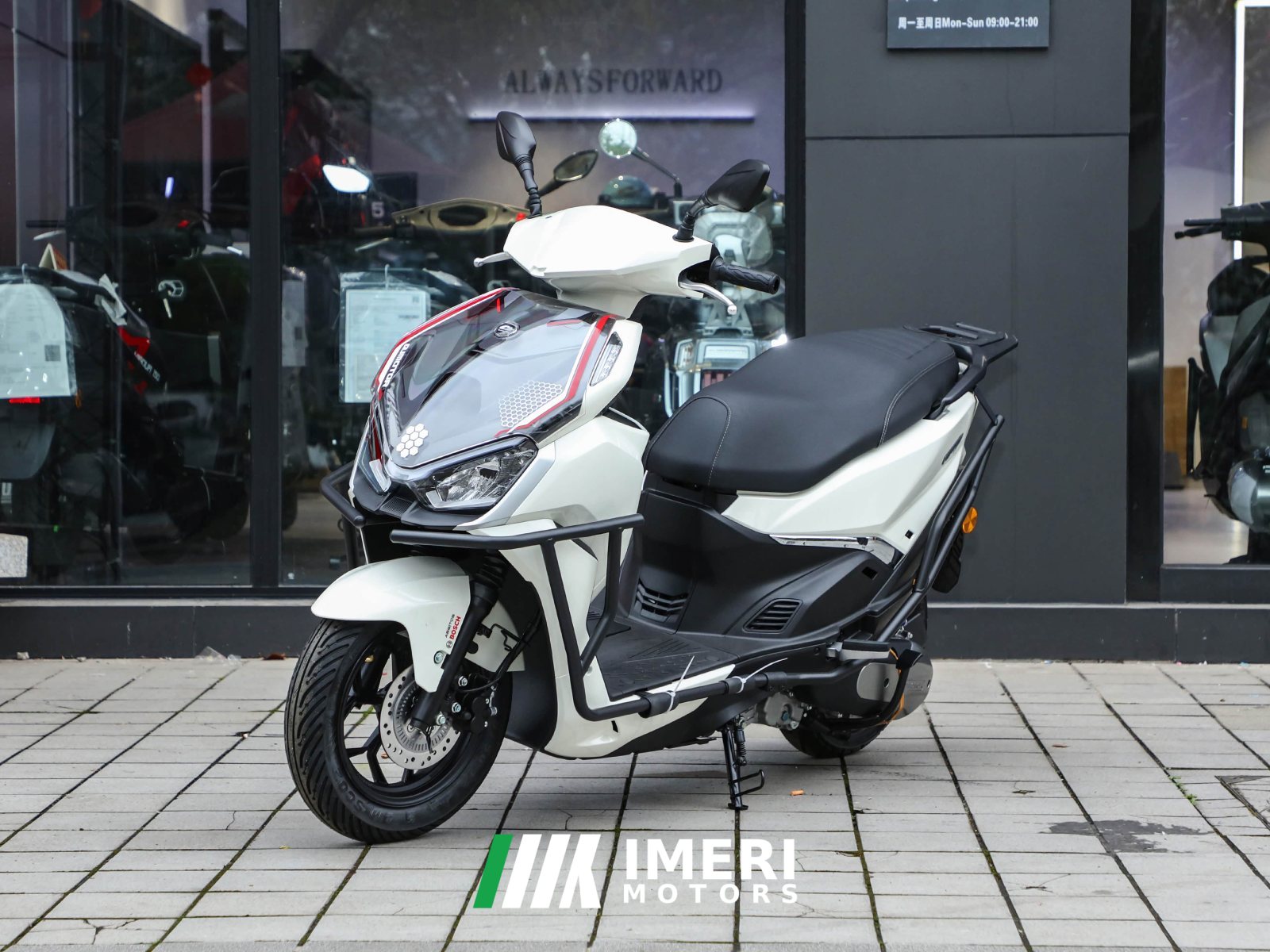 2025 QJMOTOR 150RS