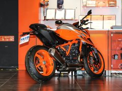 KTMR2R 1290 Super Duke 1300 cc - фото 8