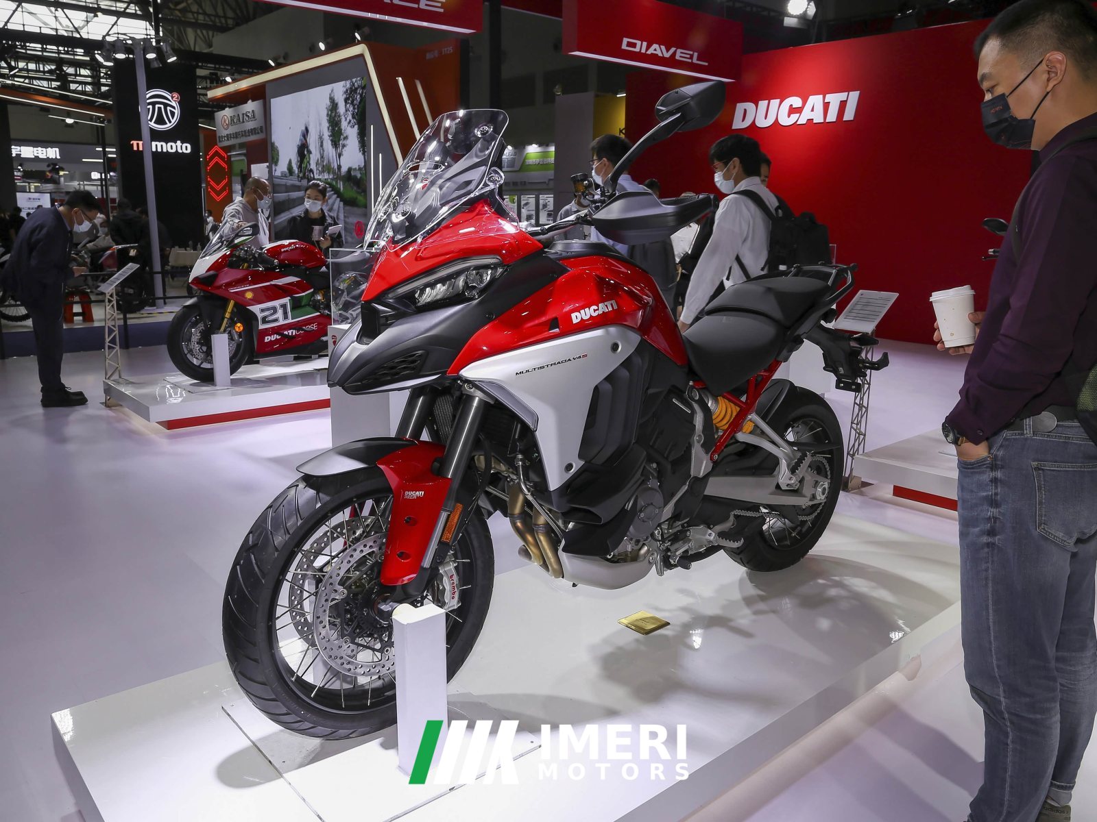2025 Ducati Multistrada V4 1160 cc