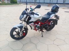 Benelli TNT150i - фото 1