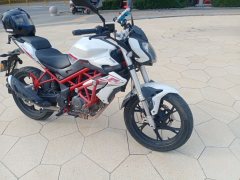 Benelli TNT150i - фото 4