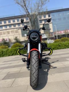 QJMOTOR Flash 300 - фото 2
