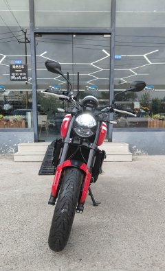 Triumph Trident 660 - фото 2