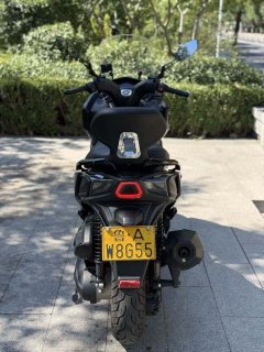 KYMCO S350 - фото 8
