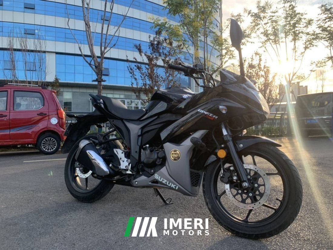 Jinan Suzuki Gixxer 155 - мотоцикл из Китая