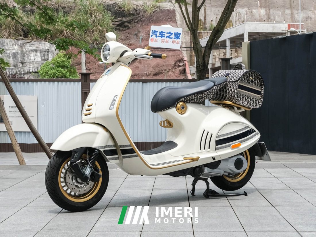 VESPA 946 155 cc - мотоцикл из Китая