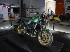 Kawasaki Z650RS - фото 11