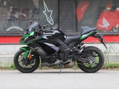 Kawasaki Ninja 1000SX - фото 4