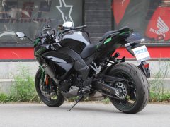 Kawasaki Ninja 1000SX - фото 6