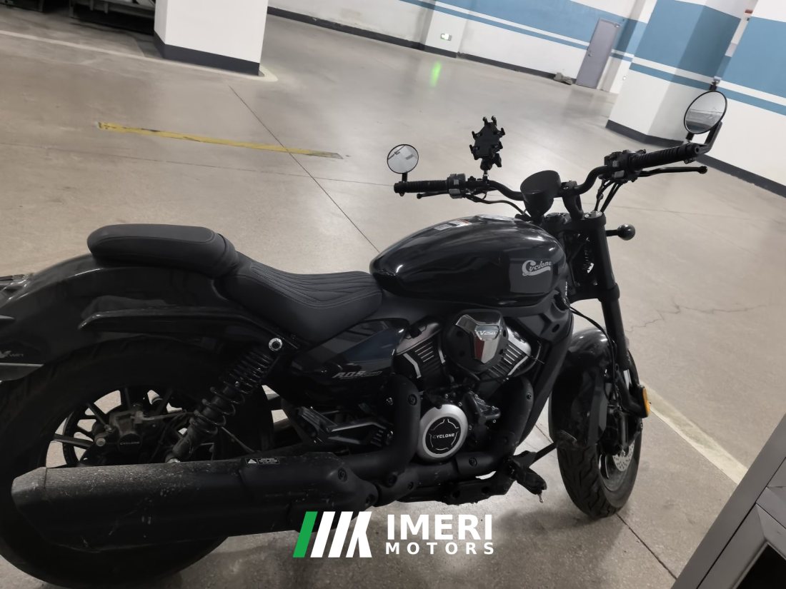 Cyclone AQS250 - мотоцикл из Китая