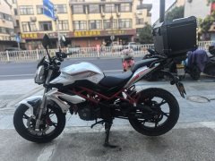 Benelli TNT150i - фото 5