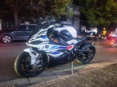 BMW S 1000 RR - фото 1