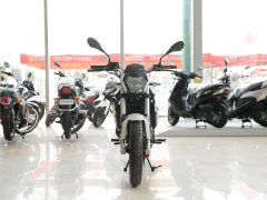 Benelli TNT150i - фото 2