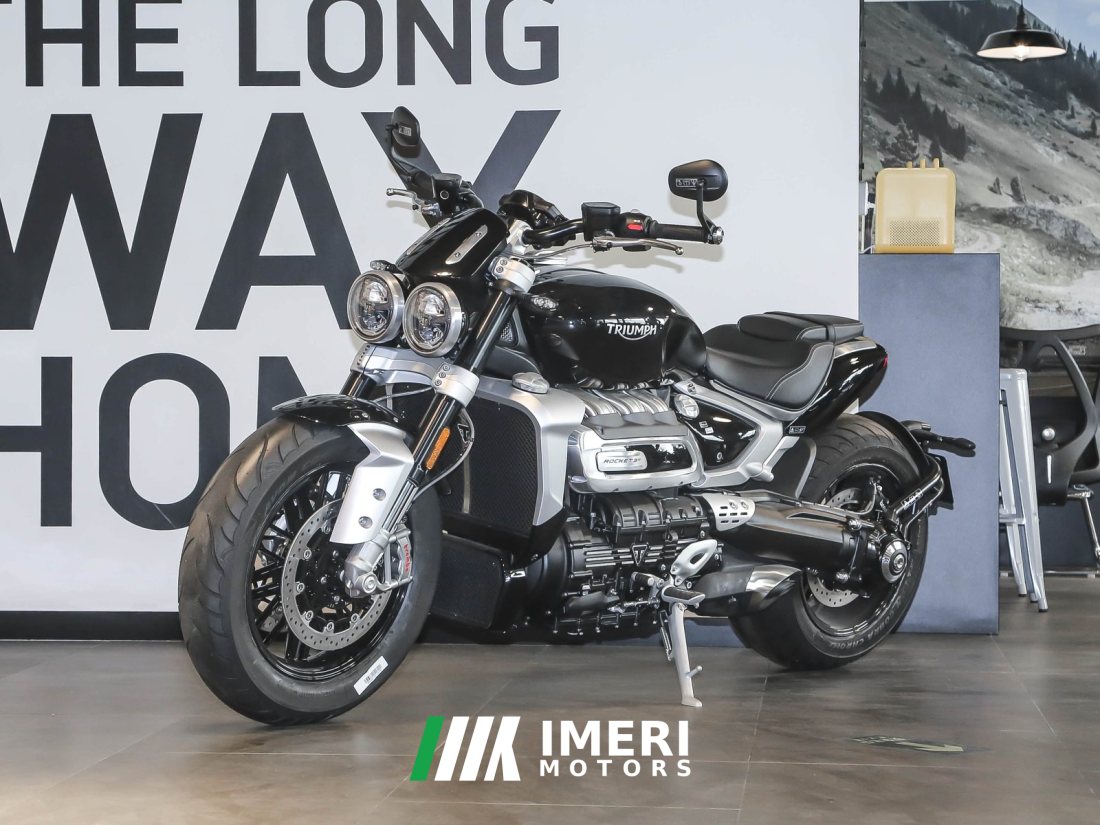 Triumph Rocket 3 2500 cc - мотоцикл из Китая