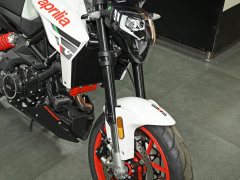 Aprilia Shiver 900 - фото 12