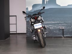 Aprilia Shiver 900 - фото 6