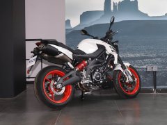 Aprilia Shiver 900 - фото 7