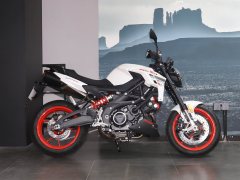 Aprilia Shiver 900 - фото 8
