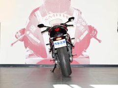 Triumph Daytona 660 - фото 6