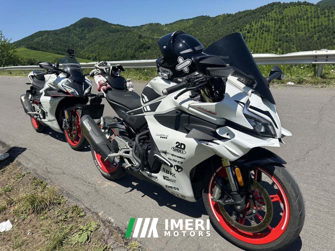 CFMOTO 450SR - мотоцикл из Китая