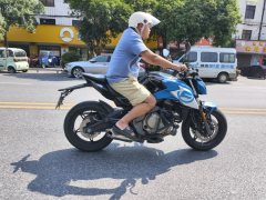 CFMOTO 650NK - фото 6
