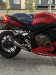 Honda CBR650R - фото 1