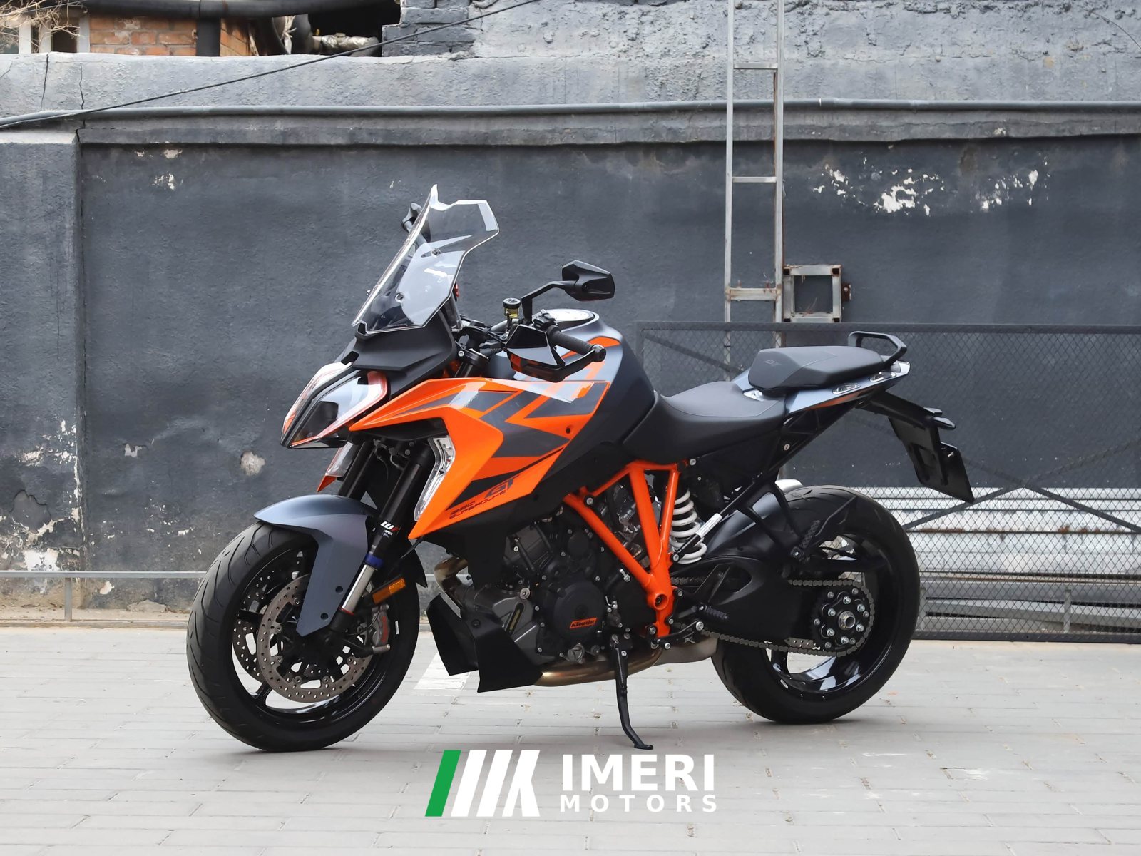 2022 KTMR2R 1290 Super Duke GT