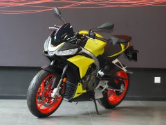 Aprilia Tuono 660 - фото 9
