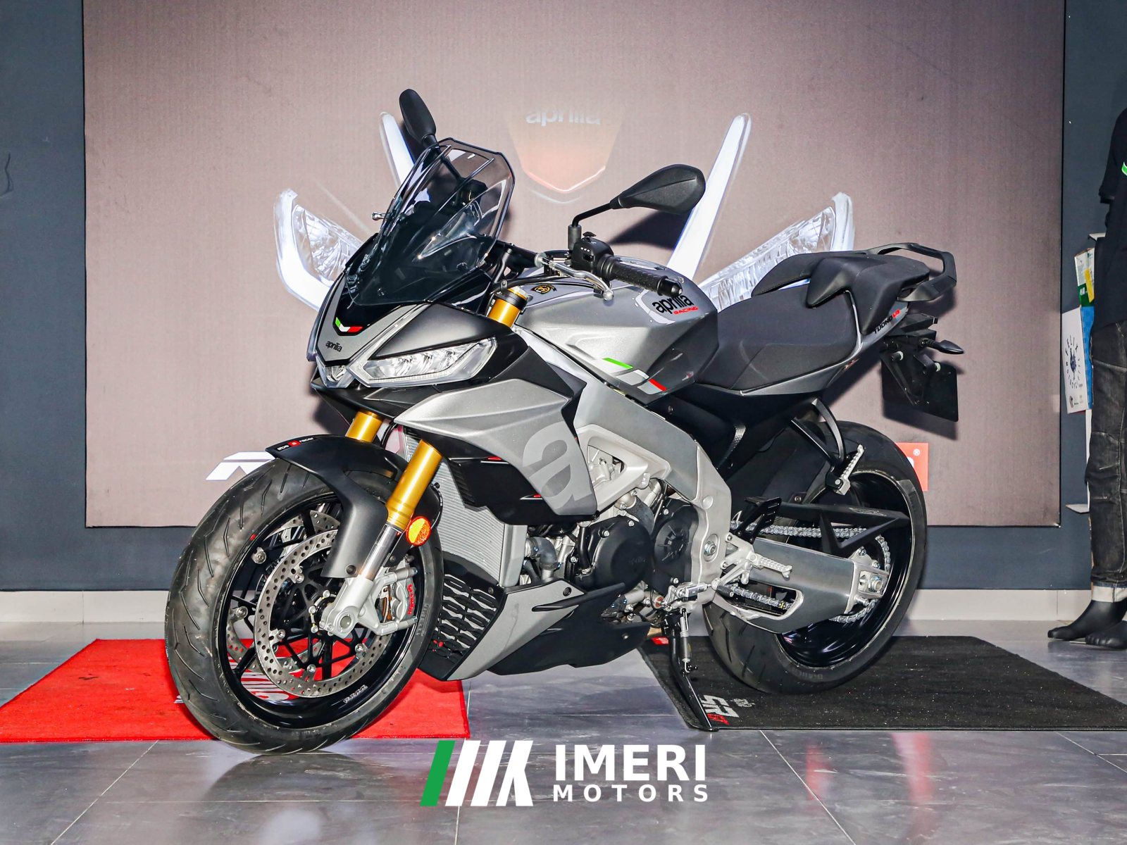 2022 Aprilia Tuono V4 1100 cc