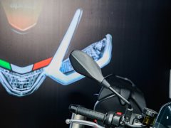 Aprilia Tuono V4 1100 cc - фото 10