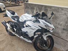 Kawasaki Ninja 400 - фото 1