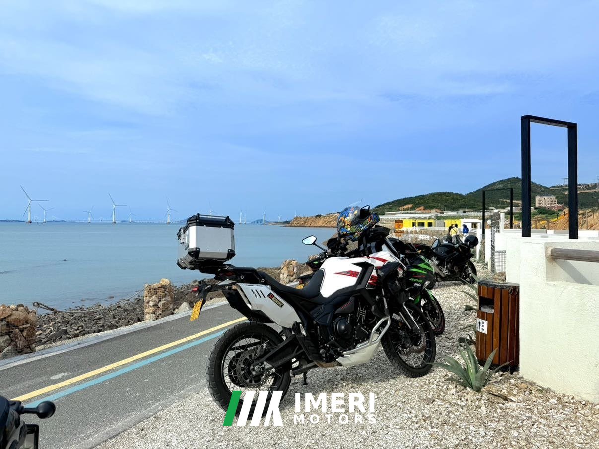 2024 Zontes 703F 700 cc