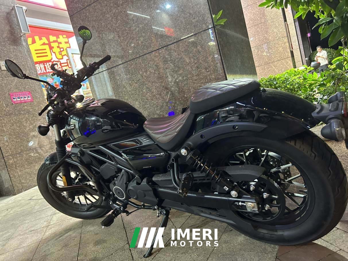 2025 CFMOTO 250CL-C