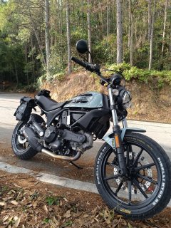 Ducati Scrambler Sixty2 400 cc - фото 3
