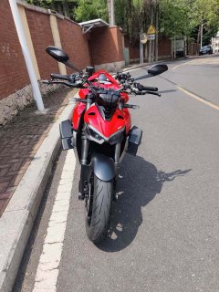 Ducati Street Fighter V4 1100 cc - фото 8