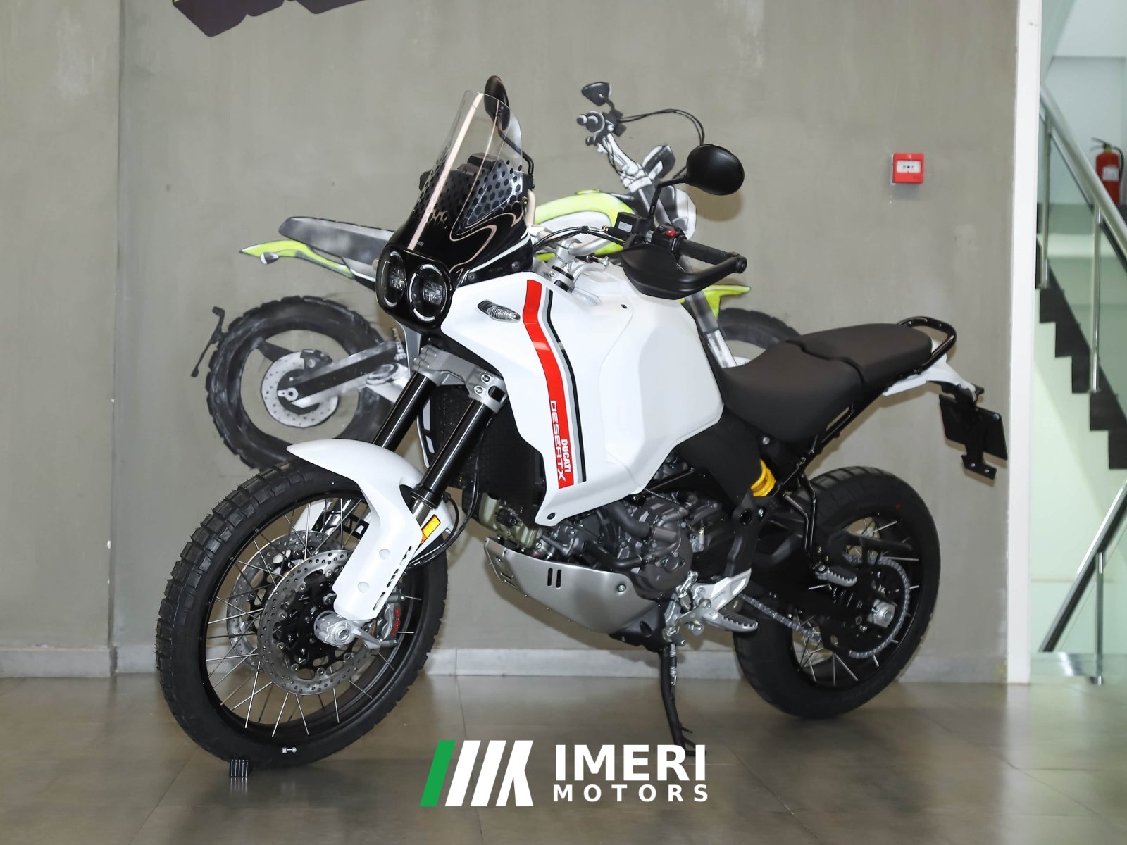 2023 Ducati Desert X 950 cc