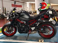 Kawasaki Z900 950 cc - фото 4