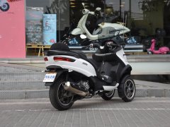Piaggio MP3 500 - фото 7