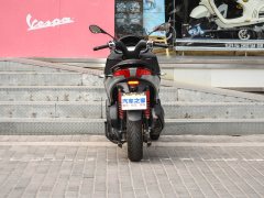 Piaggio MP3 300 - фото 6
