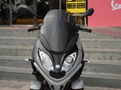 Piaggio MP3 300 - фото 9