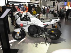 QJMOTOR 150 cc - фото 4
